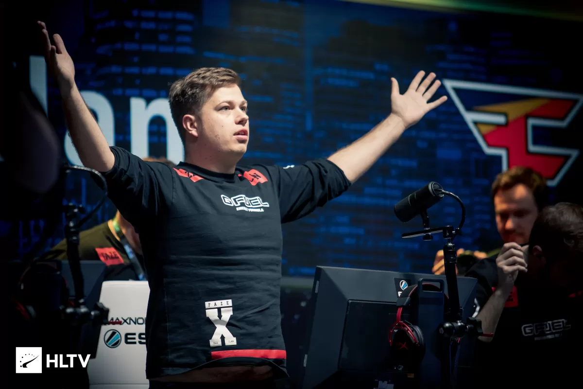 Karrigan prichádza naspäť do FaZe | EPLAYER